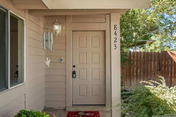 8423 Clear Meadow, Converse, TX 78109