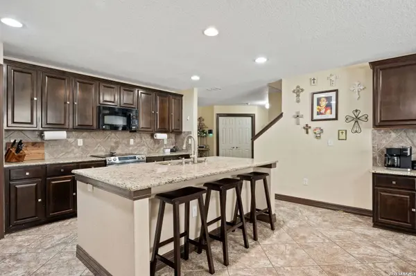 5934 Cielo Rnch, San Antonio, TX 78218