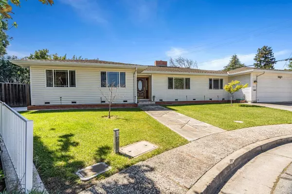 2696 Birchtree LN, Santa Clara, CA 95051