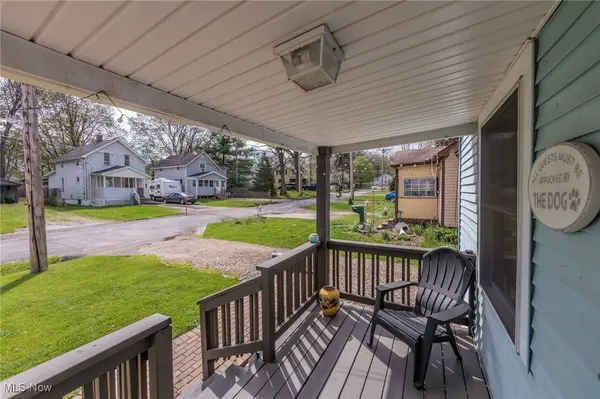 2436 Talbot ST, Cuyahoga Falls, OH 44221