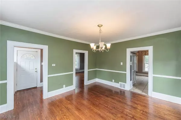 525 Royal AVE, Akron, OH 44303