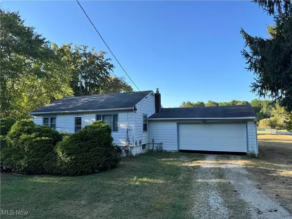 2645 Hayne RD, Akron, OH 44312