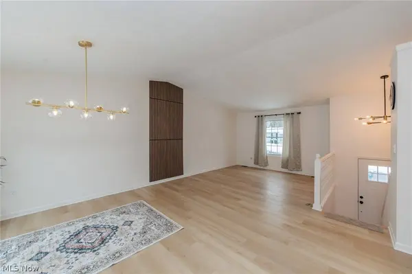 1725 Olalla AVE, Akron, OH 44305