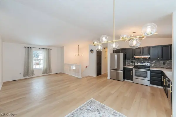 1725 Olalla AVE, Akron, OH 44305