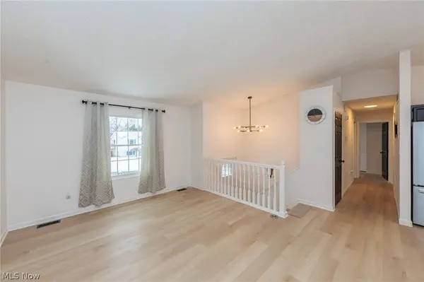 1725 Olalla AVE, Akron, OH 44305