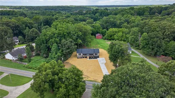 2274 Darwick RD, Winston-salem, NC 27127