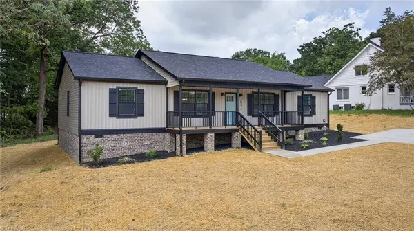 2274 Darwick RD, Winston-salem, NC 27127