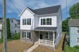 Living in Martinsburg, WV: The Honest Pros, Cons and Home Prices in 2026,Tracey Scott