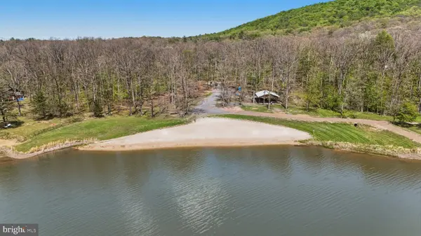 839 LAKE FERNDALE, Springfield, WV 26763
