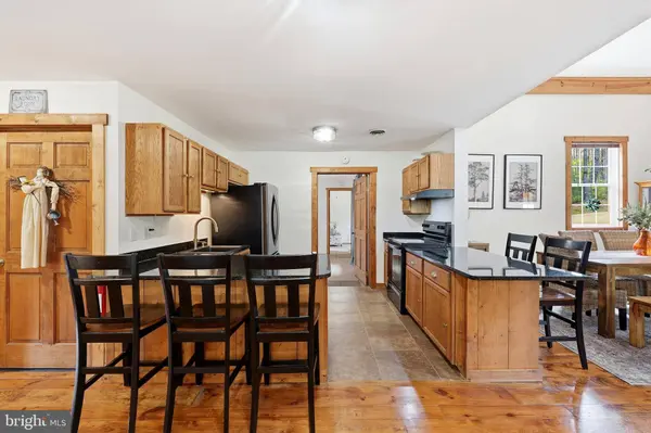 839 LAKE FERNDALE, Springfield, WV 26763