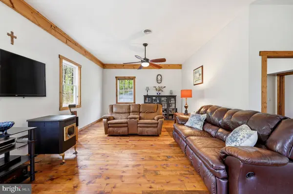 839 LAKE FERNDALE, Springfield, WV 26763