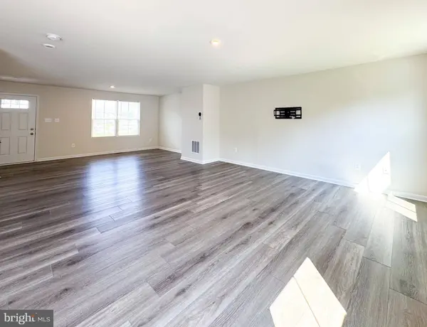 169 STOCKING POND RD, Inwood, WV 25428