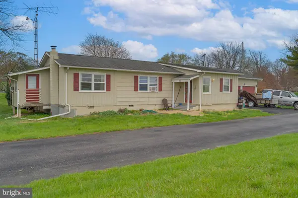 89 RIPPON PL, Charles Town, WV 25414
