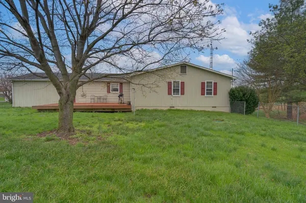89 RIPPON PL, Charles Town, WV 25414