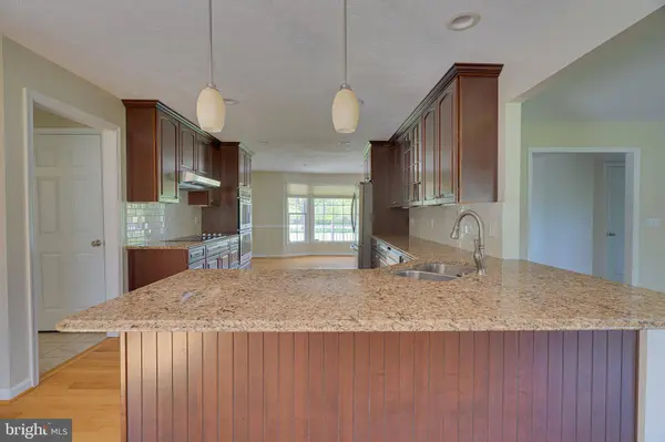 27 BLESSING LN, Martinsburg, WV 25403
