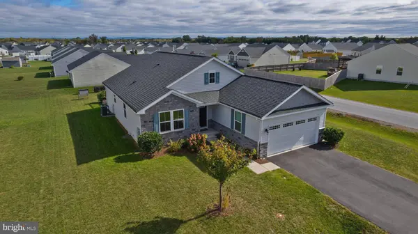 421 SWITCHGRASS CT, Bunker Hill, WV 25413