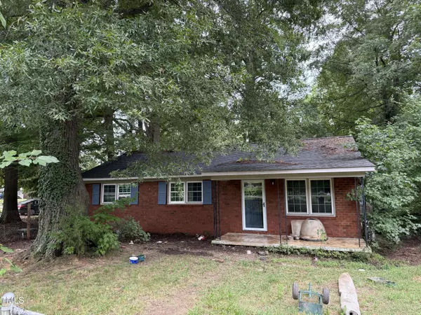 801 W Holt Street, Mebane, NC 27302