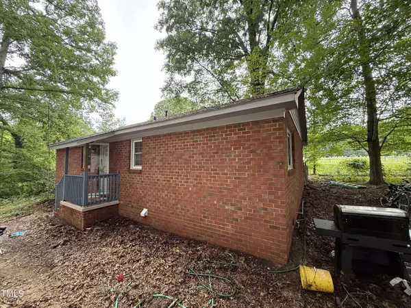 801 W Holt Street, Mebane, NC 27302