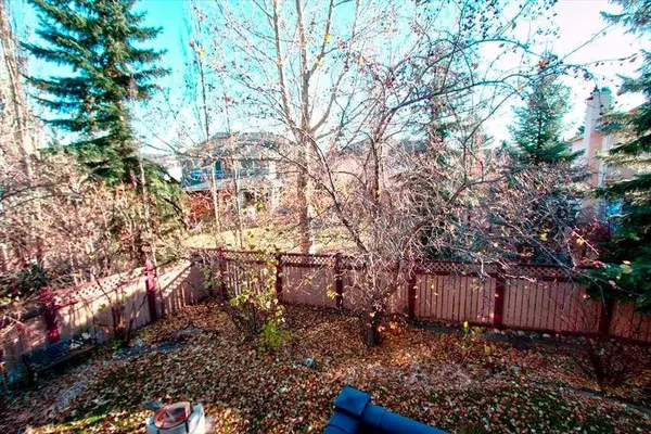 6967 Christie Estate BLVD SW, Calgary, AB T3H 2S5