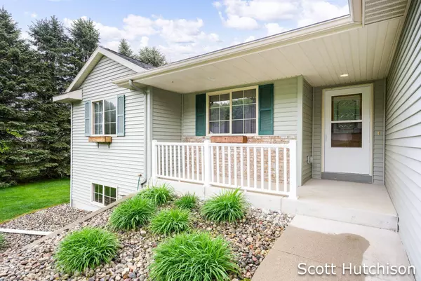 10329 Leland Drive, Greenville, MI 48838