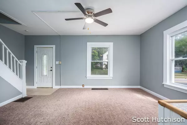 219 E Lincoln Avenue, Ionia, MI 48846