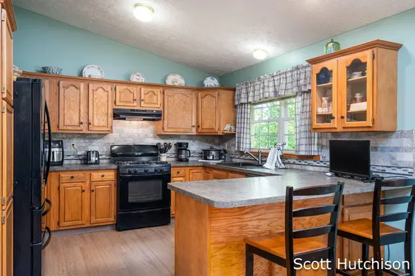 3439 S Johnson Road, Gowen, MI 49326