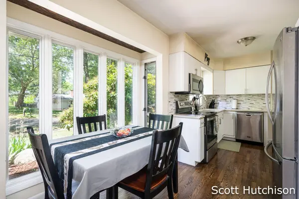 4316 Kennilworth SE Drive, Grand Rapids, MI 49546