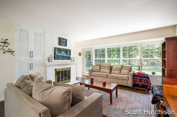4316 Kennilworth SE Drive, Grand Rapids, MI 49546