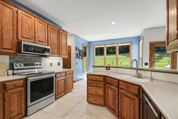 3004 Cooks Meadow NE Drive, Grand Rapids, MI 49525