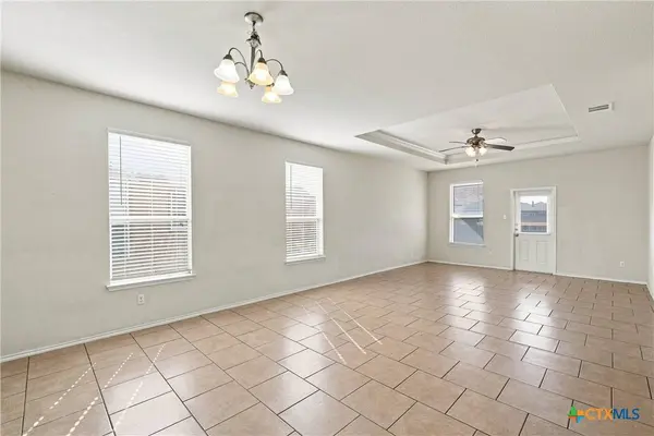 3400 Claymore ST, Killeen, TX 76542