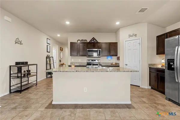 9620 Murandy DR, Killeen, TX 76542