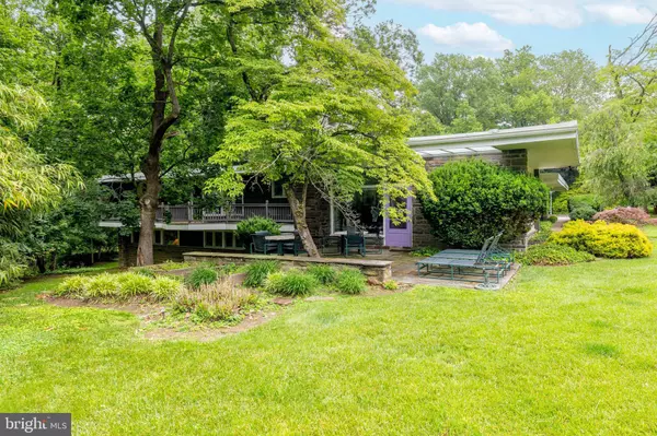 906 FROG HOLLOW TER, Rydal, PA 19046