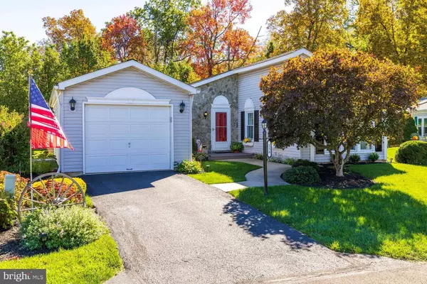 158 GROUSE CIR, New Hope, PA 18938