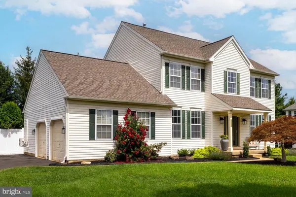 1832 HERITAGE DR, Jamison, PA 18929