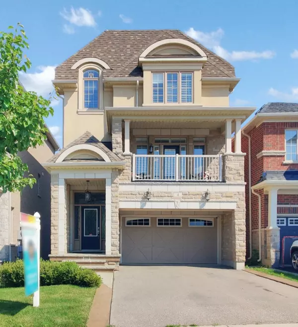 4 Oasis Trl, Halton Hills, ON L7G 0K3
