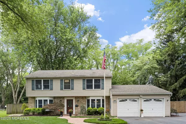 280 Double Creek Parkway, Freehold, NJ 07728