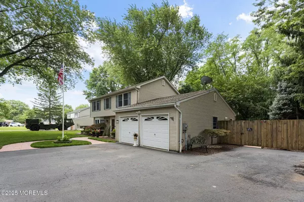 280 Double Creek Parkway, Freehold, NJ 07728