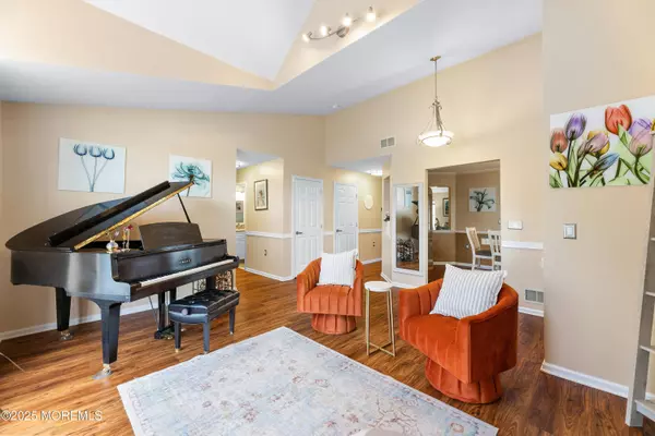 12 Portebello Road, Jackson, NJ 08527