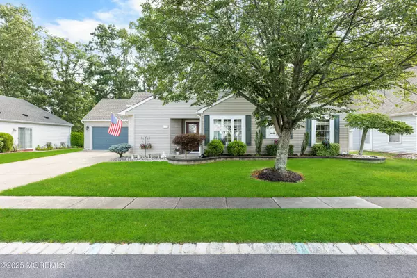 12 Portebello Road, Jackson, NJ 08527