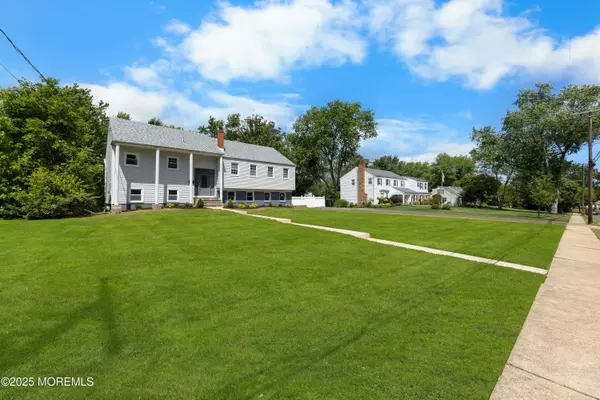 93 Stratford Drive, Freehold, NJ 07728