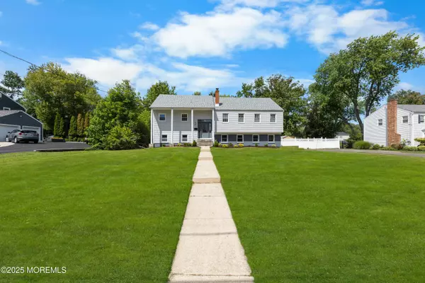 93 Stratford Drive, Freehold, NJ 07728