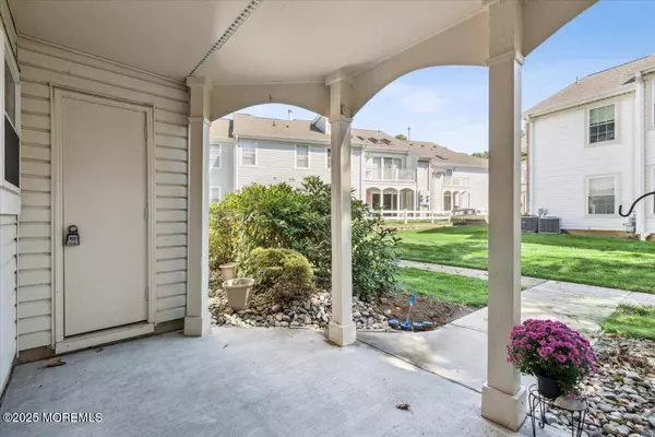 149 Tulip Lane, Freehold, NJ 07728