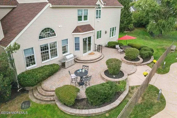 121 Bear Oak Road, Freehold, NJ 07728