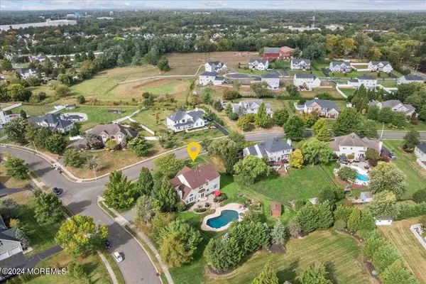 121 Bear Oak Road, Freehold, NJ 07728