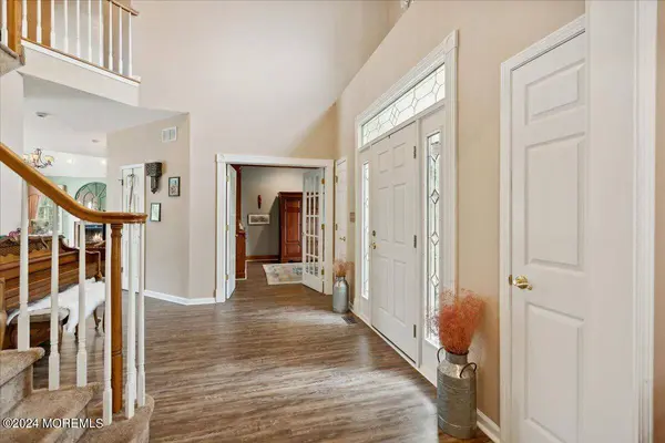 121 Bear Oak Road, Freehold, NJ 07728