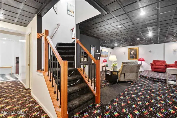 121 Bear Oak Road, Freehold, NJ 07728