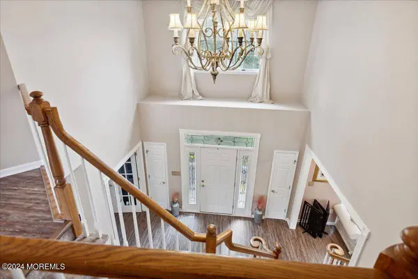 121 Bear Oak Road, Freehold, NJ 07728