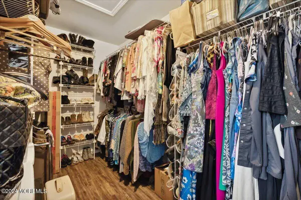 121 Bear Oak Road, Freehold, NJ 07728