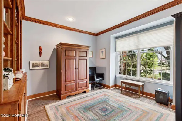 121 Bear Oak Road, Freehold, NJ 07728