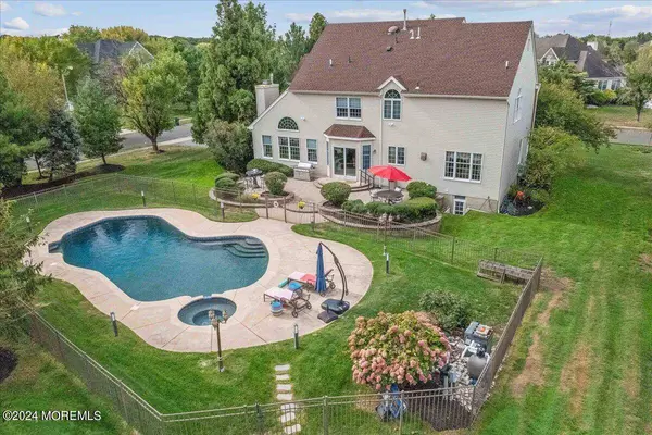 121 Bear Oak Road, Freehold, NJ 07728